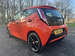 Used 2014 Toyota Aygo X-Cite Orange - Interior and Exterior details 12