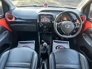 Used 2014 Toyota Aygo X-Cite Orange - Interior and Exterior details 17
