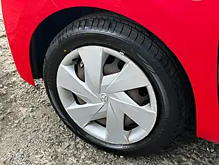 Used 2014 Toyota Aygo X-Play Red - Interior and Exterior details 11