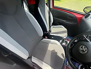 Used 2014 Toyota Aygo X-Play Red - Interior and Exterior details 9