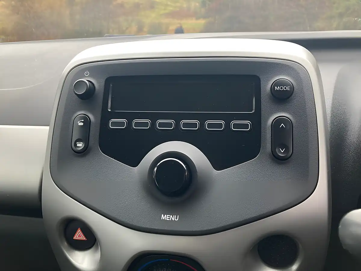 Used 2014 Toyota Aygo X-Play Silver - Interior and Exterior details 17