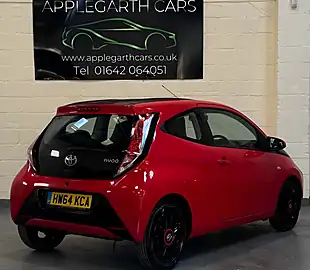 Used 2014 Toyota Aygo X-Pression Red - Interior and Exterior details 3