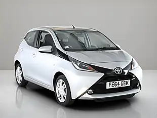 Used 2014 Toyota Aygo X-Pression Silver - Interior and Exterior details 3