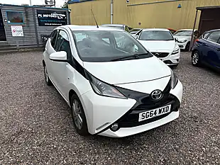 Used 2014 Toyota Aygo X-Pression White - Interior and Exterior details 2