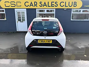 Used 2014 Toyota Aygo X-Pression White - Interior and Exterior details 12