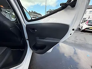 Used 2014 Toyota Aygo X-Pression White - Interior and Exterior details 17