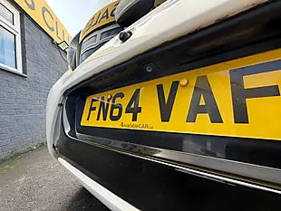 Used 2014 Toyota Aygo X-Pression White - Interior and Exterior details 20