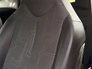 Used 2014 Toyota Aygo X-Pression White - Interior and Exterior details 12
