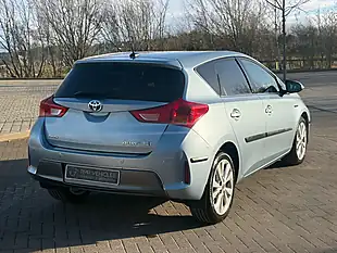 Used 2014 Toyota Blue - Interior and Exterior details 6