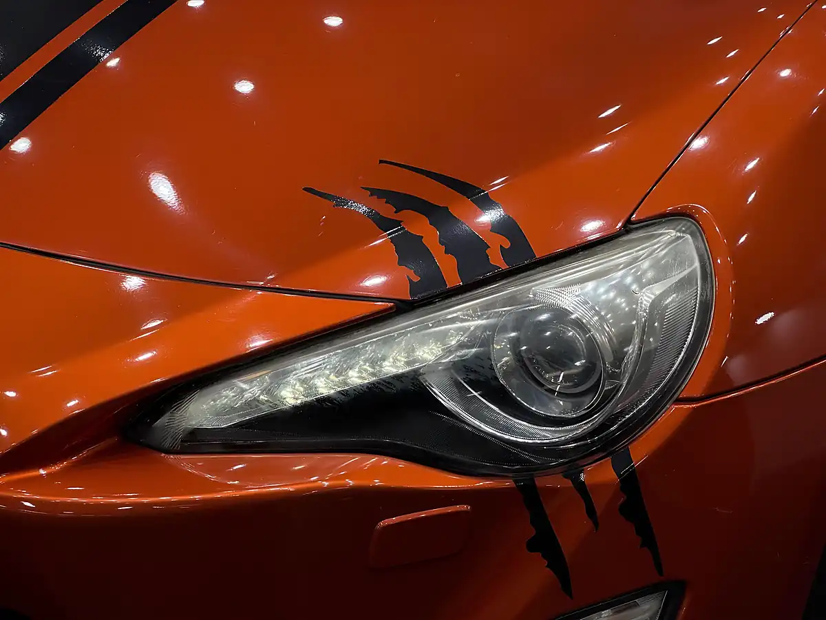 Used 2014 Toyota GT86 Coupe Orange - Interior and Exterior details 8