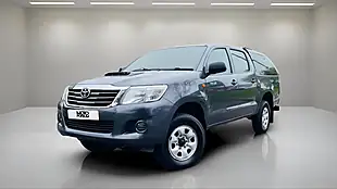 Used 2014 Toyota Hilux Active Grey - Interior and Exterior details 7