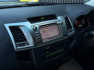 Used 2014 Toyota Hilux Invincible Grey - Interior and Exterior details 17