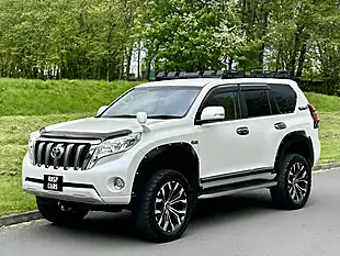 Used 2014 Toyota Land Cruiser Prado Tx White - Interior and Exterior details 14
