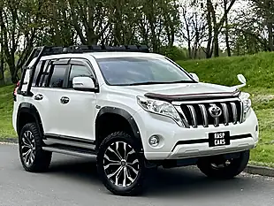 Used 2014 Toyota Land Cruiser Prado Tx White - Interior and Exterior details 2