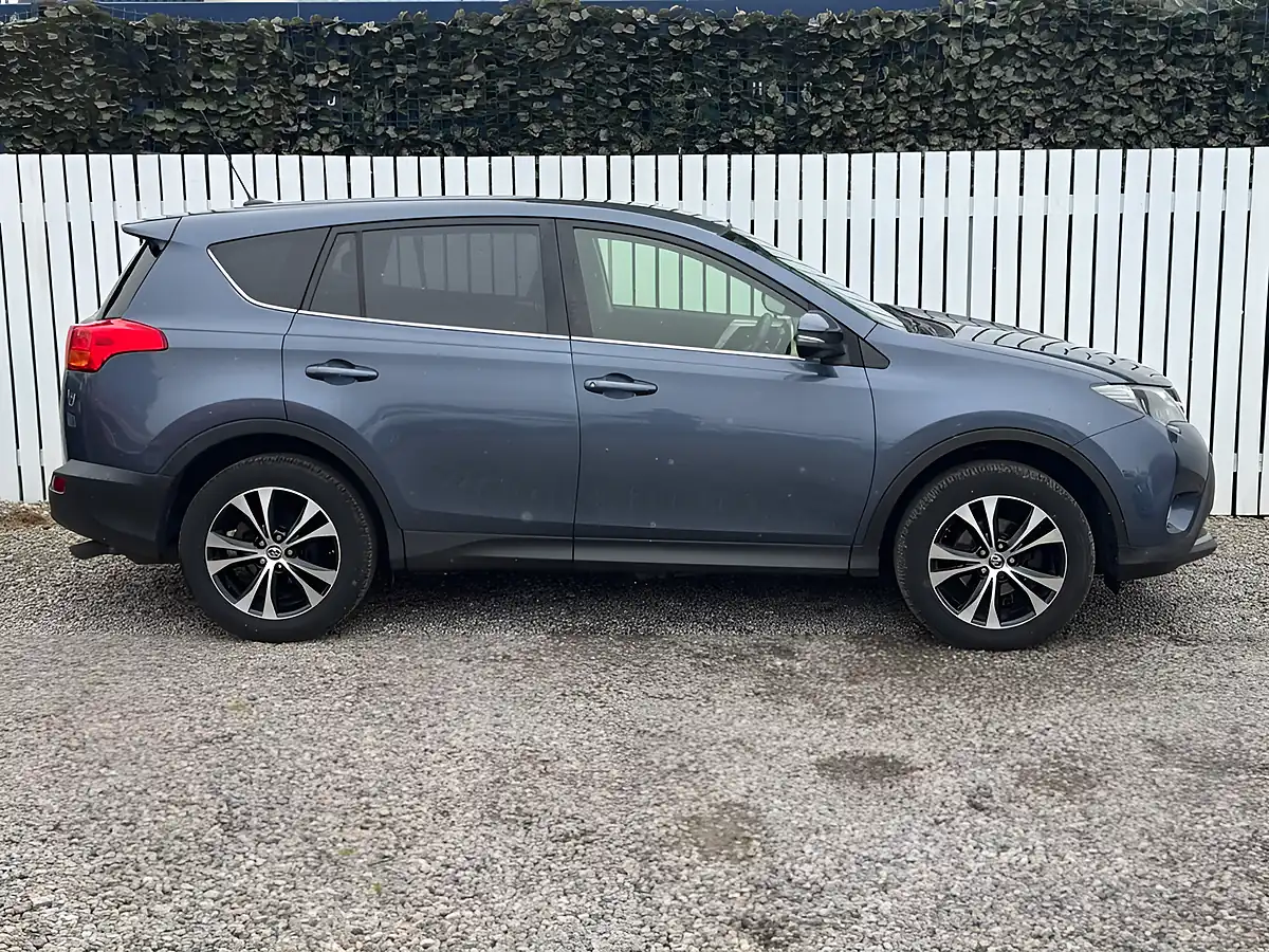 Used 2014 Toyota RAV4 Icon Blue - Interior and Exterior details 7