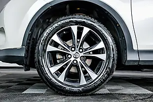 Used 2014 Toyota Rav4 Icon White - Interior and Exterior details 11