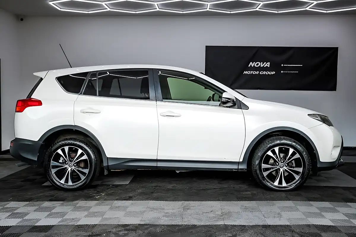 Used 2014 Toyota Rav4 Icon White - Interior and Exterior details 5
