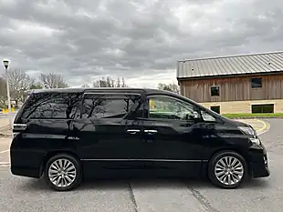 Used 2014 Toyota Vellfire Golden Eyes Edition Black - Interior and Exterior details 12