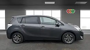Used 2014 Toyota Verso Icon Grey - Interior and Exterior details 16