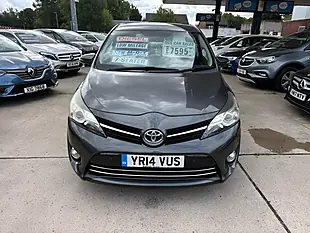 Used 2014 Toyota Verso Trend Grey - Interior and Exterior details 2