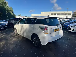 Used 2014 Toyota Verso Trend White - Interior and Exterior details 7