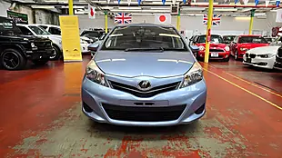 Used 2014 Toyota Yaris Blue - Interior and Exterior details 2
