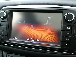 Used 2014 Toyota Yaris Excel Red - Interior and Exterior details 12