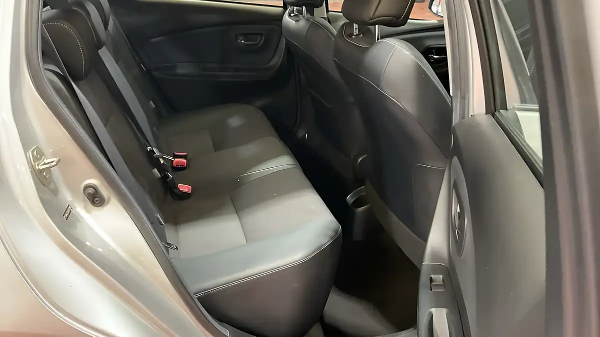 Used 2014 Toyota Yaris Excel Silver - Interior and Exterior details 14