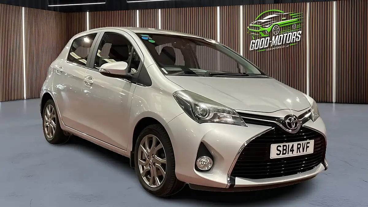 Used 2014 Toyota Yaris Excel Silver - Interior and Exterior details 3