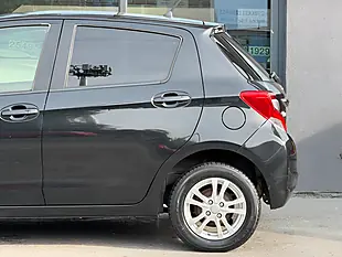 Used 2014 Toyota Yaris Icon Black - Interior and Exterior details 11