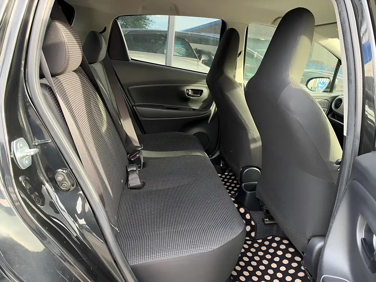 Used 2014 Toyota Yaris Icon Black - Interior and Exterior details 17