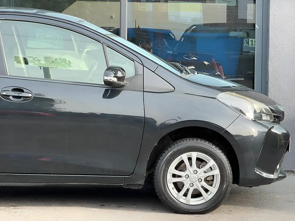 Used 2014 Toyota Yaris Icon Black - Interior and Exterior details 9