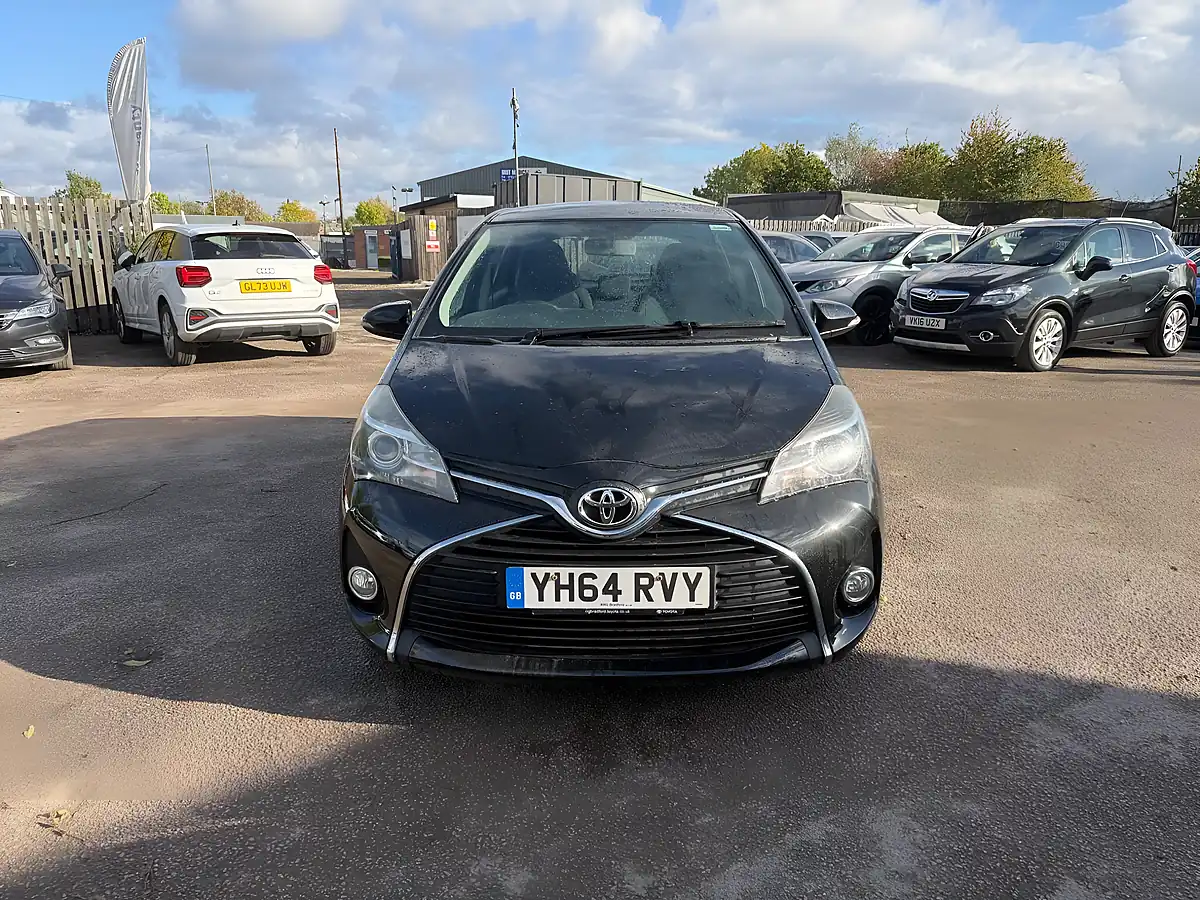 Used 2014 Toyota Yaris Icon Black - Interior and Exterior details 2