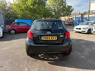 Used 2014 Toyota Yaris Icon Black - Interior and Exterior details 3