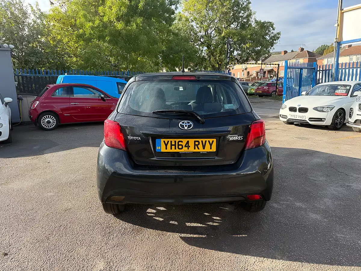 Used 2014 Toyota Yaris Icon Black - Interior and Exterior details 3