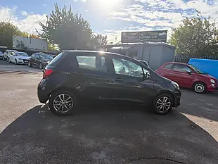 Used 2014 Toyota Yaris Icon Black - Interior and Exterior details 4