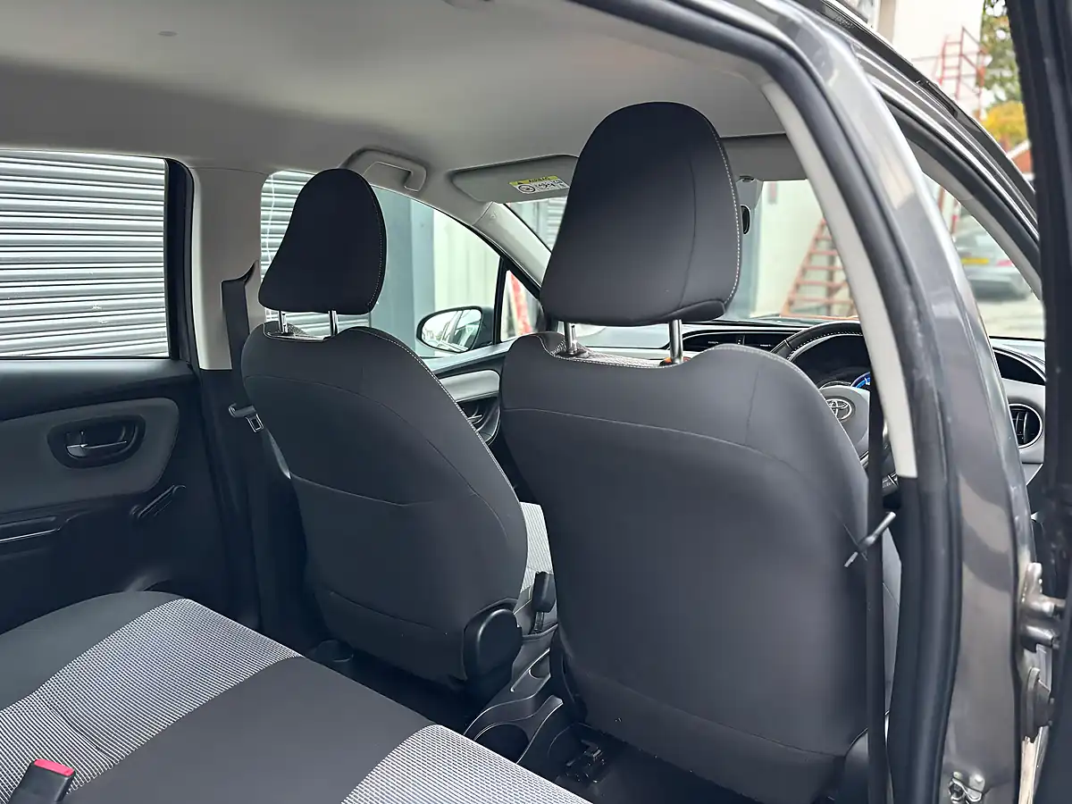 Used 2014 Toyota Yaris Icon Grey - Interior and Exterior details 12