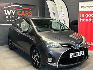 Used 2014 Toyota Yaris Icon Grey - Interior and Exterior details 3