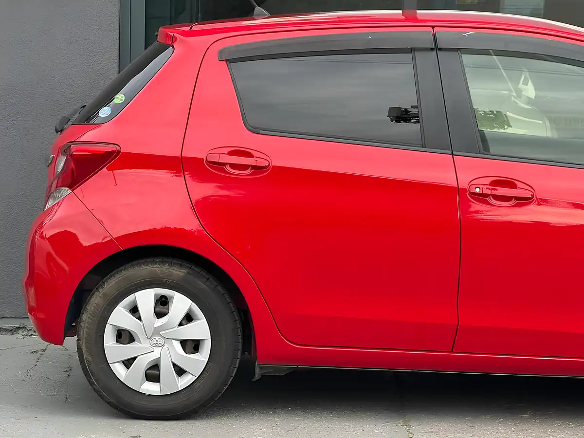 Used 2014 Toyota Yaris Icon Multidrive S Red - Interior and Exterior details 8