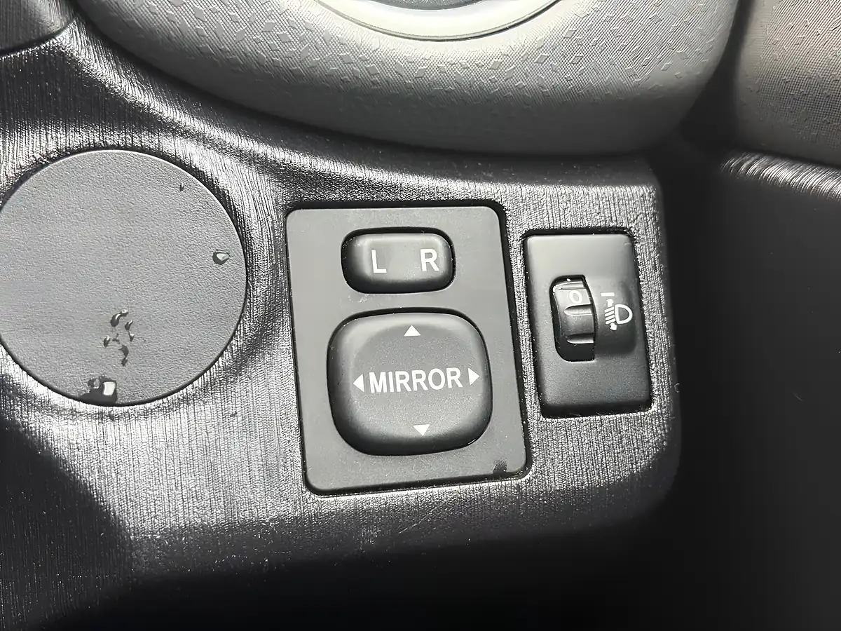 Used 2014 Toyota Yaris Icon Plus Black - Interior and Exterior details 14