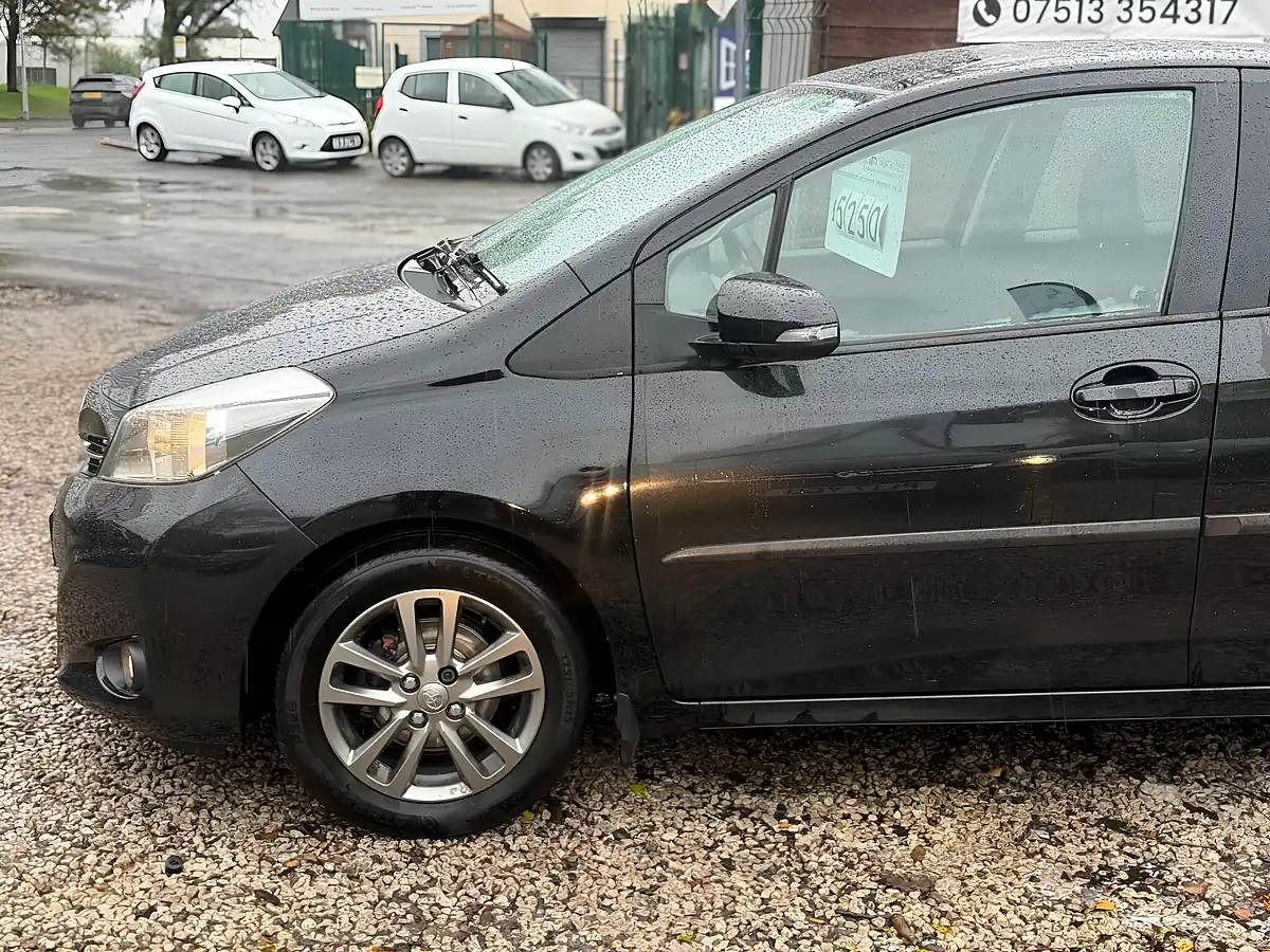 Used 2014 Toyota Yaris Icon Plus Black - Interior and Exterior details 8