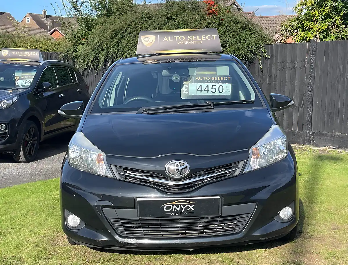 Used 2014 Toyota Yaris Icon Plus Eclipse Black - Interior and Exterior details 3