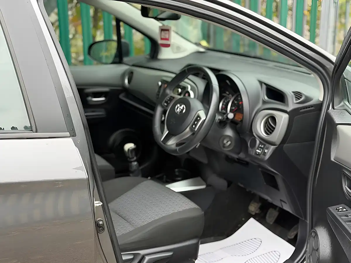 Used 2014 Toyota Yaris Icon Plus Grey - Interior and Exterior details 3