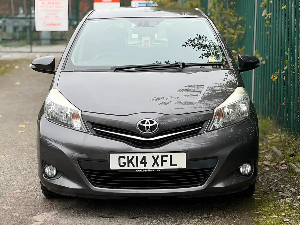Used 2014 Toyota Yaris Icon Plus Grey - Interior and Exterior details 5