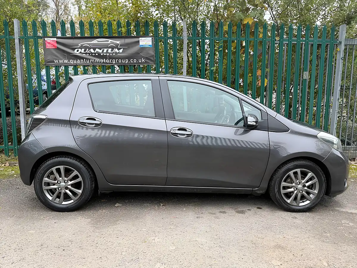 Used 2014 Toyota Yaris Icon Plus Grey - Interior and Exterior details 6