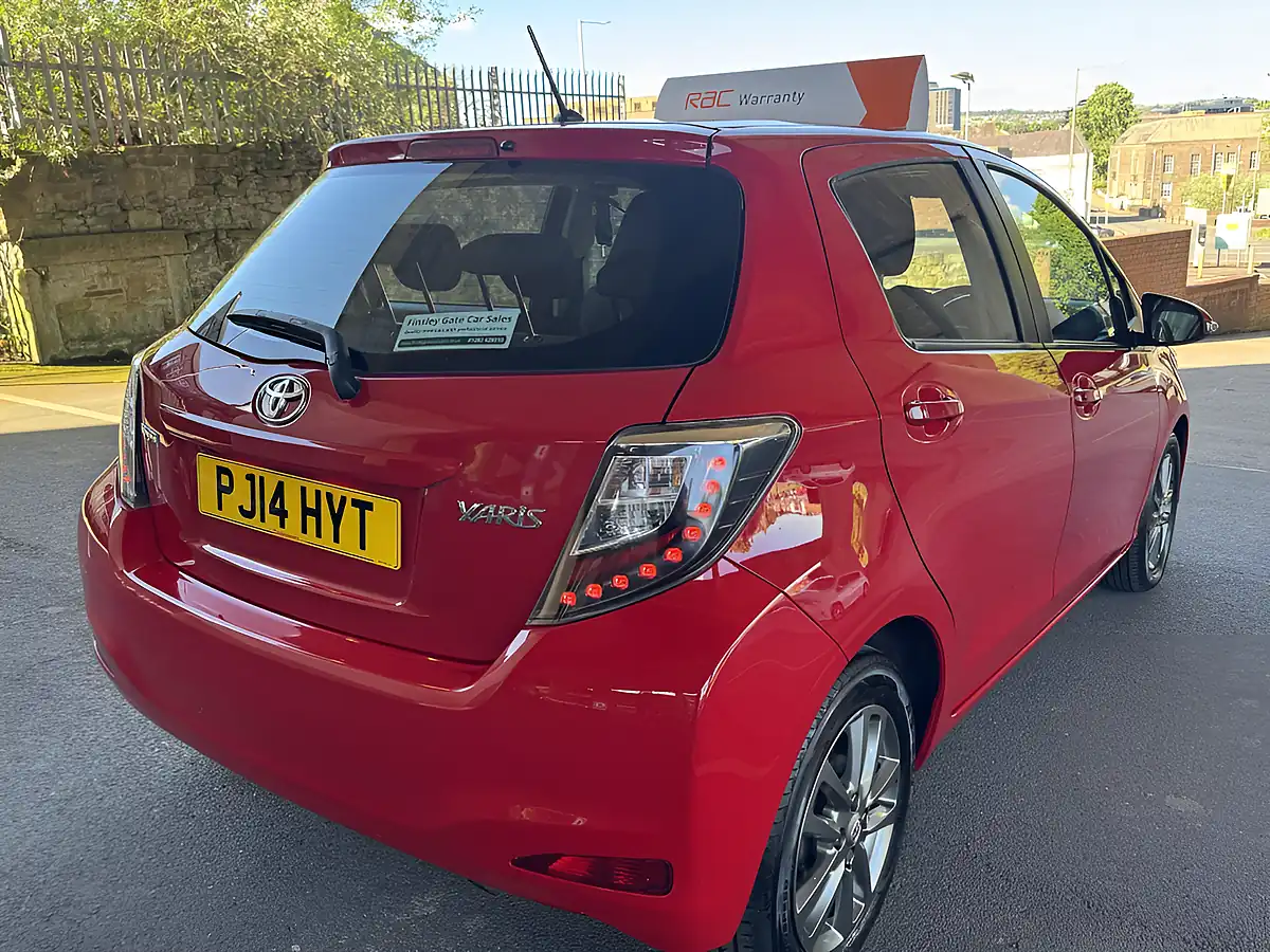Used 2014 Toyota Yaris Icon Plus Red - Interior and Exterior details 11
