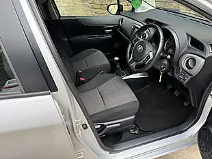 Used 2014 Toyota Yaris Icon Plus Silver - Interior and Exterior details 14