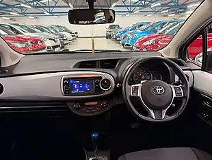Used 2014 Toyota Yaris Icon Plus White - Interior and Exterior details 12