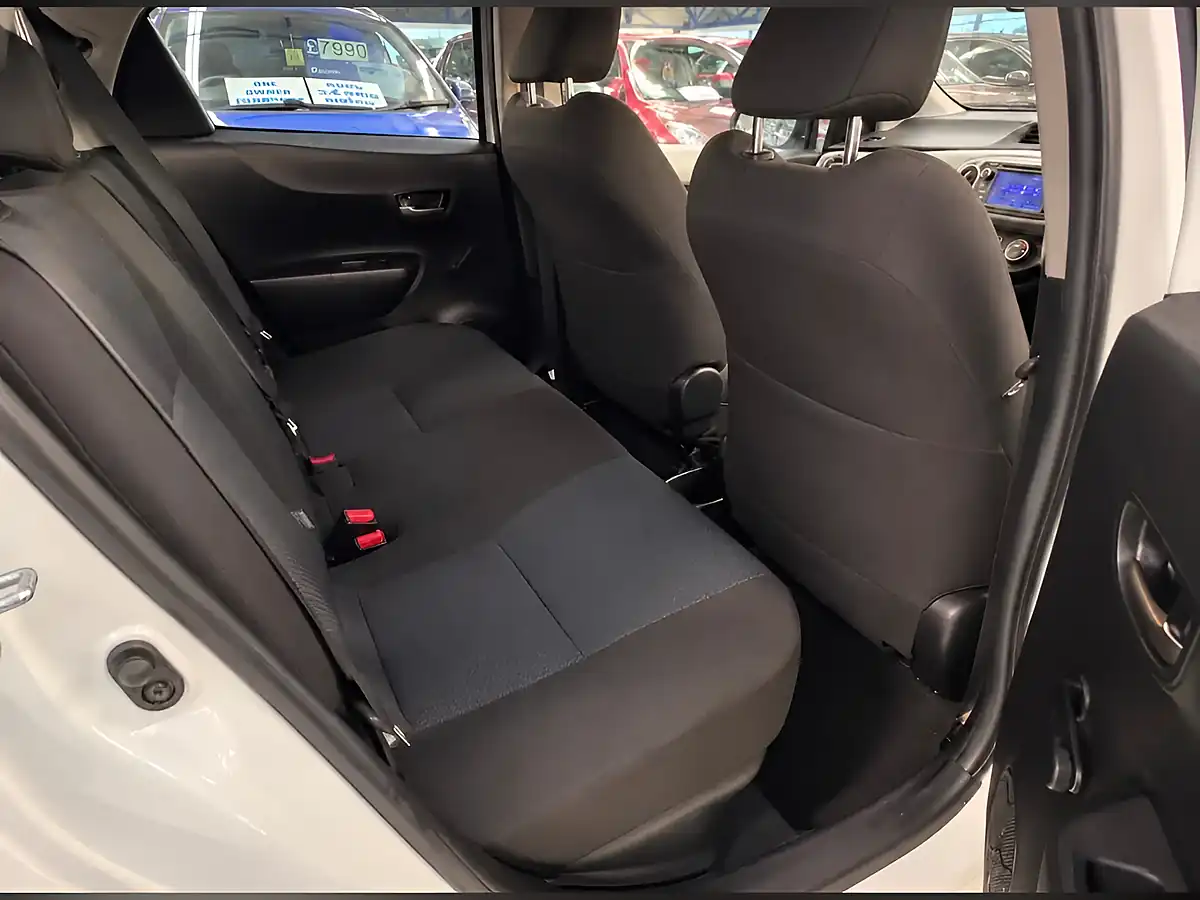 Used 2014 Toyota Yaris Icon Plus White - Interior and Exterior details 15