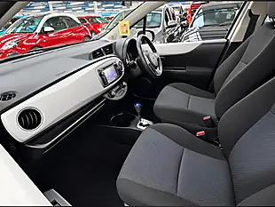 Used 2014 Toyota Yaris Icon Plus White - Interior and Exterior details 18